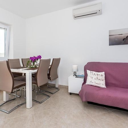 Villa Mirta Tisno Ngoại thất bức ảnh