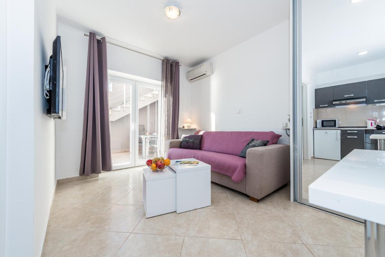 Villa Mirta Tisno Ngoại thất bức ảnh