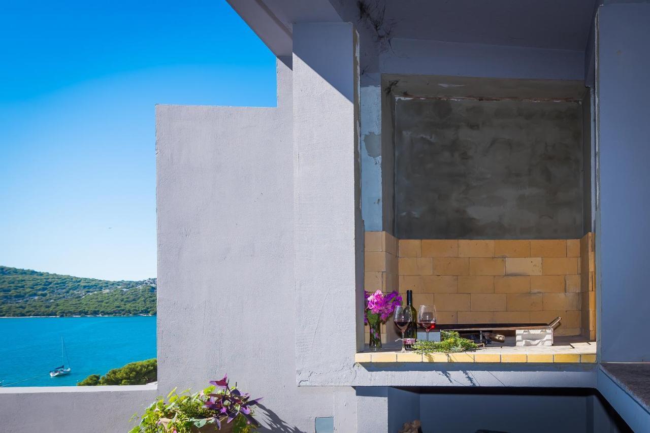 Villa Mirta Tisno Ngoại thất bức ảnh